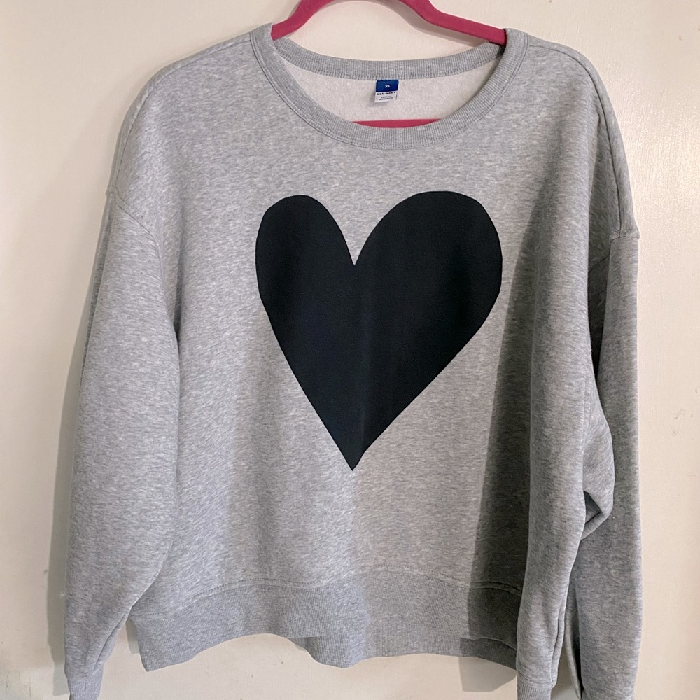 🖤Cropped Never Worn Sweatshirt🖤